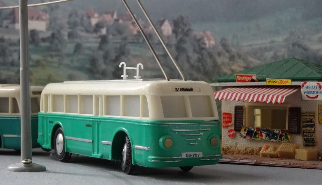 modrý trolejbus